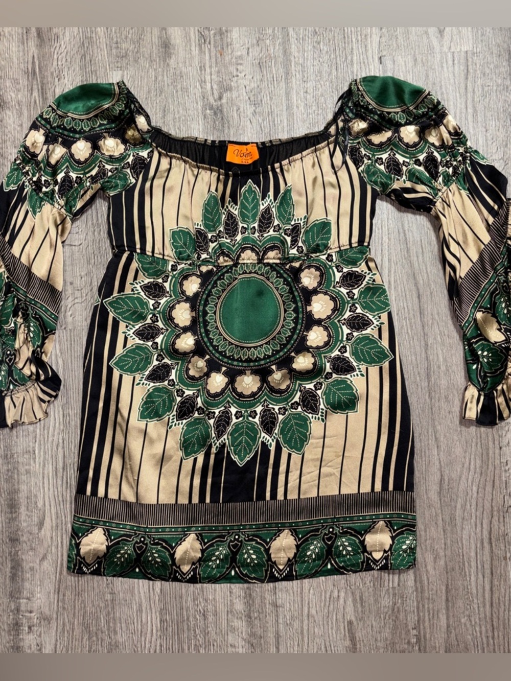 Voom Joy Han Silk Boho Off Shoulder Blouse S Green Y2K Mandala Top
